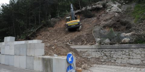 Messa in sicurezza a seguito di una frana della strada per Illegio